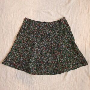 Olivaceous green floral mini skirt Size M